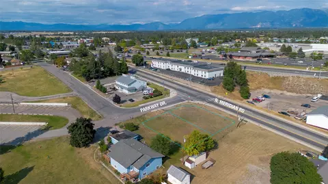 2 4 Parkway Dr, Kalispell, MT 59901