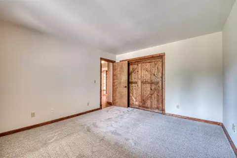 Bedroom - 231 Juneberry Rd, Conner, MT 59827 photo 3 of 5