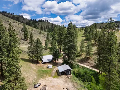 Exterior - 231 Juneberry Rd, Conner, MT 59827 photo 16 of 19