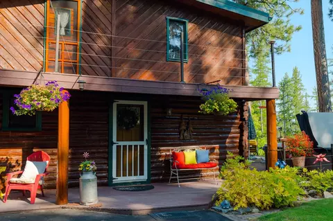 Exterior - 14259 Sunburst Dr, Bigfork, MT 59911 photo 4 of 26