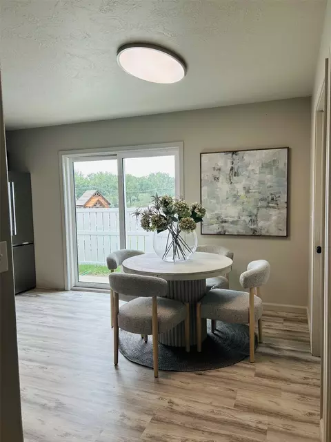 Dining - 517 23rd St NE, Black Eagle, MT 59414 photo 1 of 1