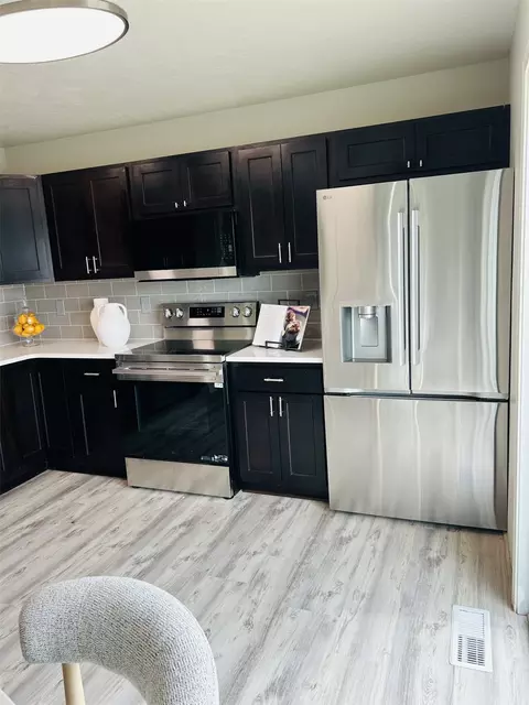 Kitchen - 517 23rd St NE, Black Eagle, MT 59414 photo 2 of 2