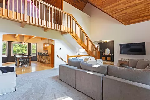 Living - 108 Freedom Rd, Hamilton, MT 59840 photo 5 of 9