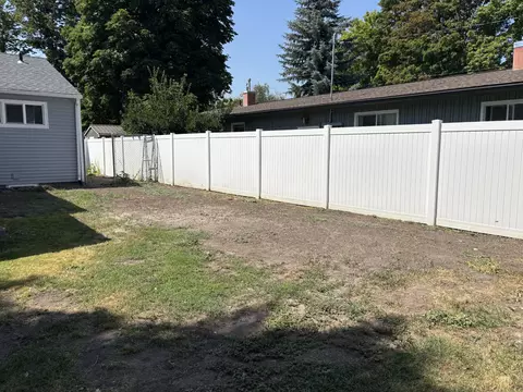 Exterior - 1111 6th Ave E, Kalispell, MT 59901 photo 6 of 7