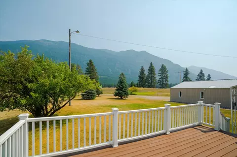 600 Jensen Rd, Columbia Falls, MT 59912