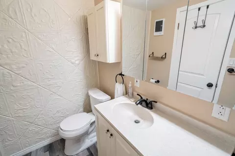 Bath - 81 Seibold Ln, Cascade, MT 59421 photo 2 of 3