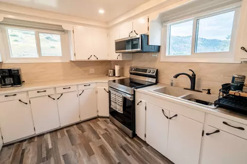 Kitchen - 81 Seibold Ln, Cascade, MT 59421 photo 3 of 5