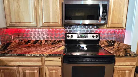 Kitchen - 12 Cascade Ave, Monarch, MT 59463 photo 4 of 8