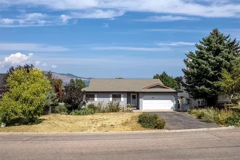308 22nd Ave W, Polson, MT 59860