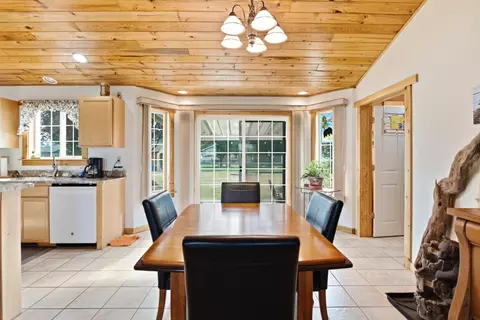 Dining - 655 Pebble Dr, Kalispell, MT 59901 photo 1 of 2