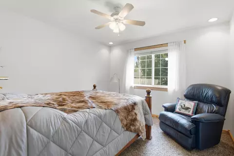 Bedroom - 655 Pebble Dr, Kalispell, MT 59901 photo 5 of 6