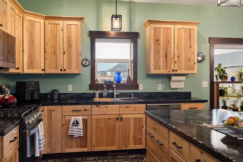 Kitchen - 39 Lariat Loop, Thompson Falls, MT 59873 photo 6 of 6