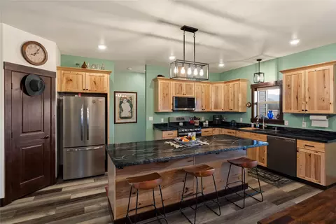 Kitchen - 39 Lariat Loop, Thompson Falls, MT 59873 photo 4 of 6