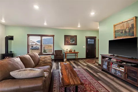 Living - 39 Lariat Loop, Thompson Falls, MT 59873 photo 3 of 3