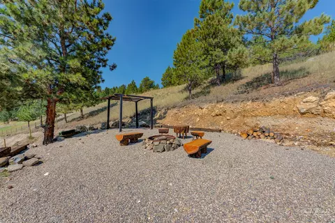 Exterior - 67 Holmes Gulch Rd, Clancy, MT 59634 photo 8 of 13
