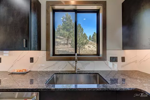 Kitchen - 67 Holmes Gulch Rd, Clancy, MT 59634 photo 4 of 6