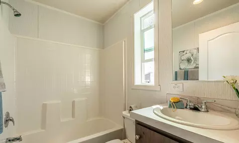 Bath - 138 Mckenzie Dr, Eureka, MT 59917 photo 3 of 3