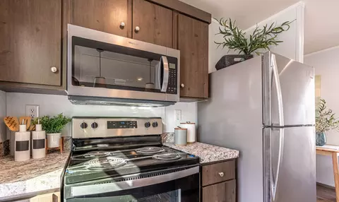 Kitchen - 138 Mckenzie Dr, Eureka, MT 59917 photo 3 of 5