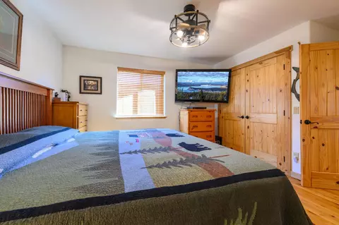 Bedroom - 192 Leonard Ln, Eureka, MT 59917 photo 2 of 3