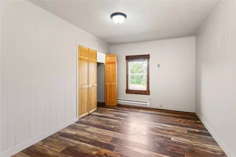 Bedroom - 41187 Tower Rd, Polson, MT 59860 photo 2 of 4