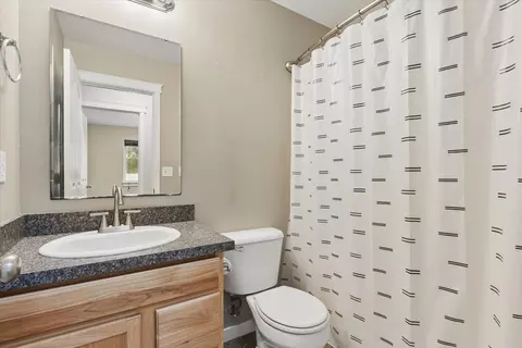 Bath - 252 Empire Loop, Kalispell, MT 59901 photo 2 of 2
