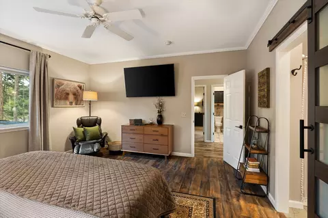 Bedroom - 165 Sylvan Dr, Bigfork, MT 59911 photo 5 of 8
