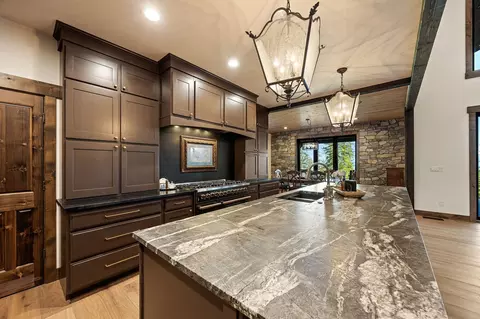Kitchen - 205 Pinto Trl, Bigfork, MT 59911 photo 2 of 8