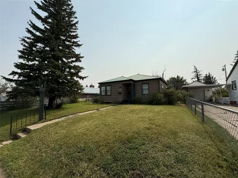 305 4th Ave SE, Cut Bank, MT 59427