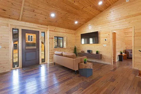 Entry Way - 5769 Serenity Ln, Conner, MT 59827 photo 1 of 3