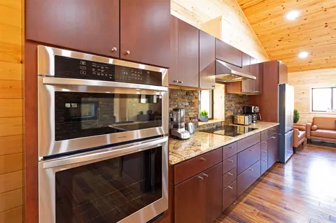 Kitchen - 5769 Serenity Ln, Conner, MT 59827 photo 8 of 9