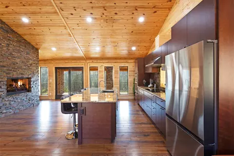 Kitchen - 5769 Serenity Ln, Conner, MT 59827 photo 3 of 9