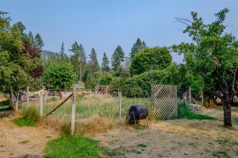 Exterior - 911 Greers Ferry Rd, Libby, MT 59923 photo 10 of 12