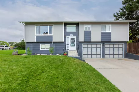 101 Oakhurst Ct, Missoula, MT 59803