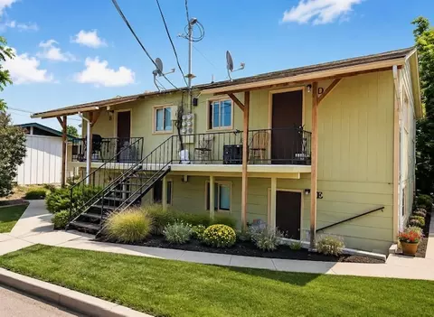 1213 Cleveland St, Missoula, MT 59801