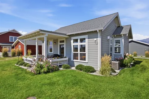 Exterior - 320 Mansion View Loop, Hamilton, MT 59840 photo 10 of 12