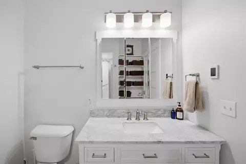 Bath - 320 Mansion View Loop, Hamilton, MT 59840 photo 1 of 2