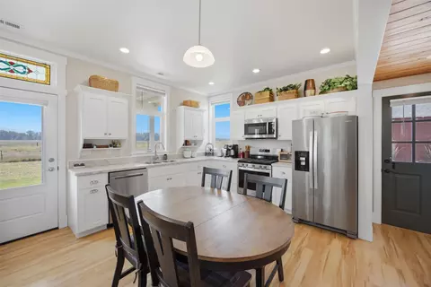 Kitchen - 320 Mansion View Loop, Hamilton, MT 59840 photo 1 of 3