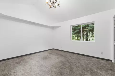 Bedroom - 2034 Foothill Rd, Kalispell, MT 59901 photo 7 of 11