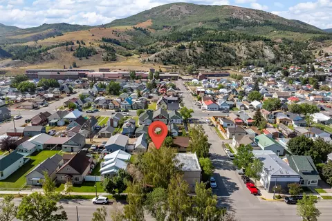 1003 E 3rd St, Anaconda, MT 59711