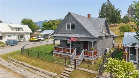 Exterior - 414 2nd Ave E, Eureka, MT 59917 photo 4 of 6