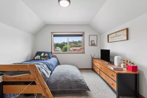 Bedroom - 414 2nd Ave E, Eureka, MT 59917 photo 3 of 7