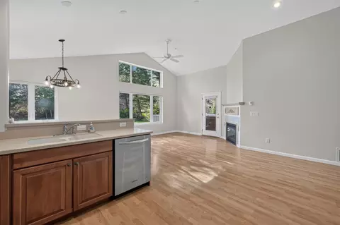 Living - 36 Stoney Brook Dr, Clancy, MT 59634 photo 7 of 8