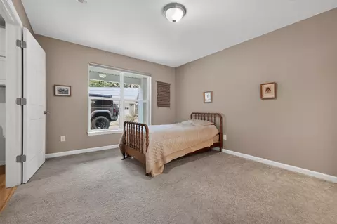Bedroom - 36 Stoney Brook Dr, Clancy, MT 59634 photo 3 of 5