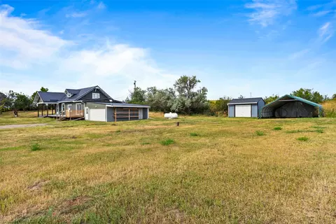 Exterior - 353 Klock Rd, Cascade, MT 59421 photo 6 of 8