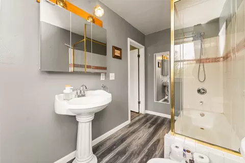 Bath - 353 Klock Rd, Cascade, MT 59421 photo 2 of 2