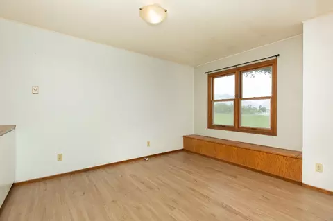 Living - 904 S Shoshone Loop, Hamilton, MT 59840 photo 11 of 16