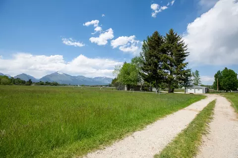 Exterior - 904 S Shoshone Loop, Hamilton, MT 59840 photo 14 of 14