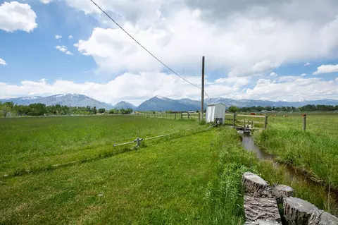 Exterior - 904 S Shoshone Loop, Hamilton, MT 59840 photo 13 of 14