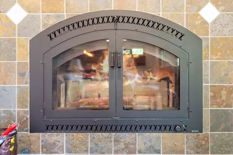 Entry Way - 20 Bitterroot Cove Ct, Marion, MT 59925 photo 2 of 2