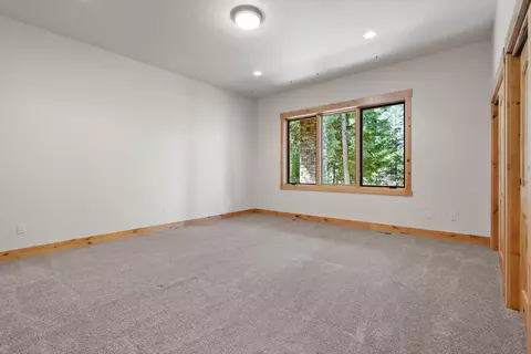 Bedroom - 20 Bitterroot Cove Ct, Marion, MT 59925 photo 5 of 6